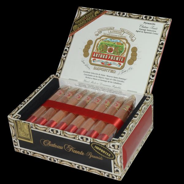 Arturo Fuente Chateau Fuente Pyramids. Коробка на 25 сигар