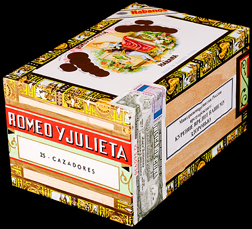 Romeo y Julieta Cazadores. Коробка на 25 сигар